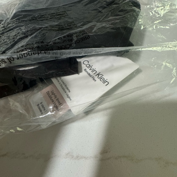 Calvin Klein Bond Flex Lightly Lined Bralette - Picture 5 of 5